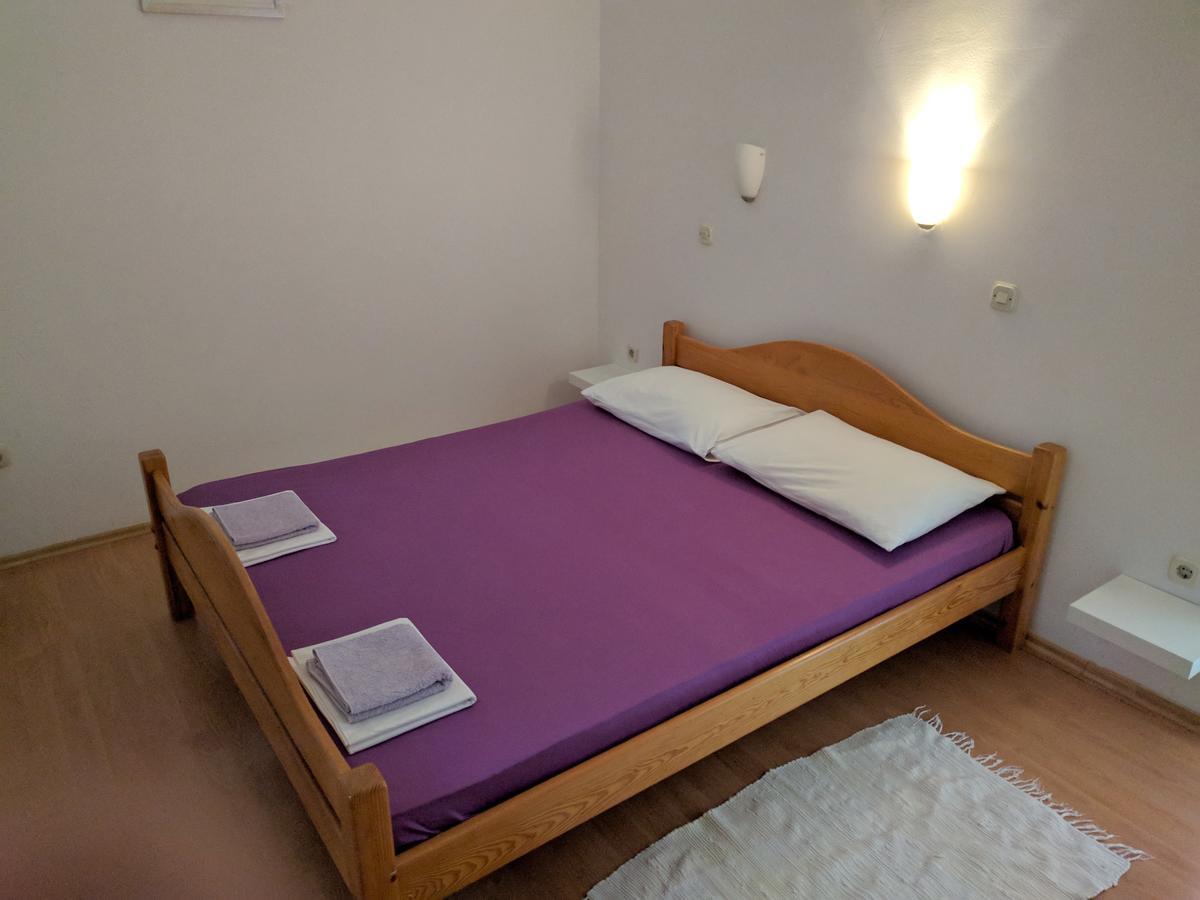 Apartmani Anja Sveta Nedelja  Exterior photo